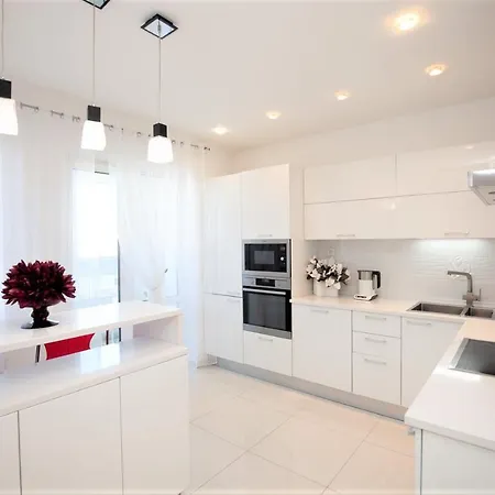 Molnar Smorgovskiy 7 Apartment *